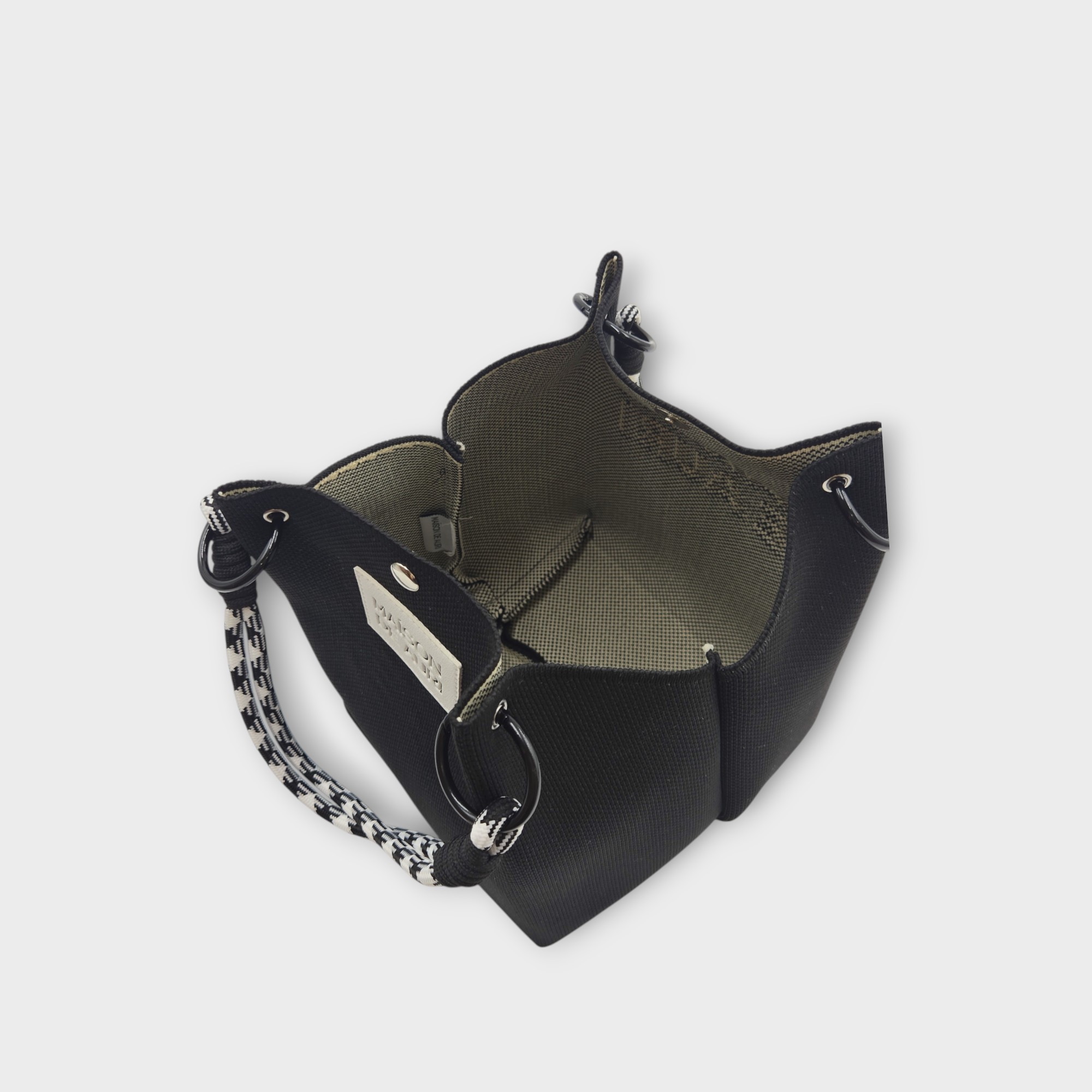 SMOOTHIE : BLACK - Image 7